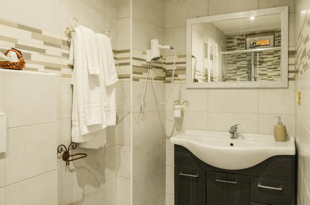 Guest house Casa Scola *